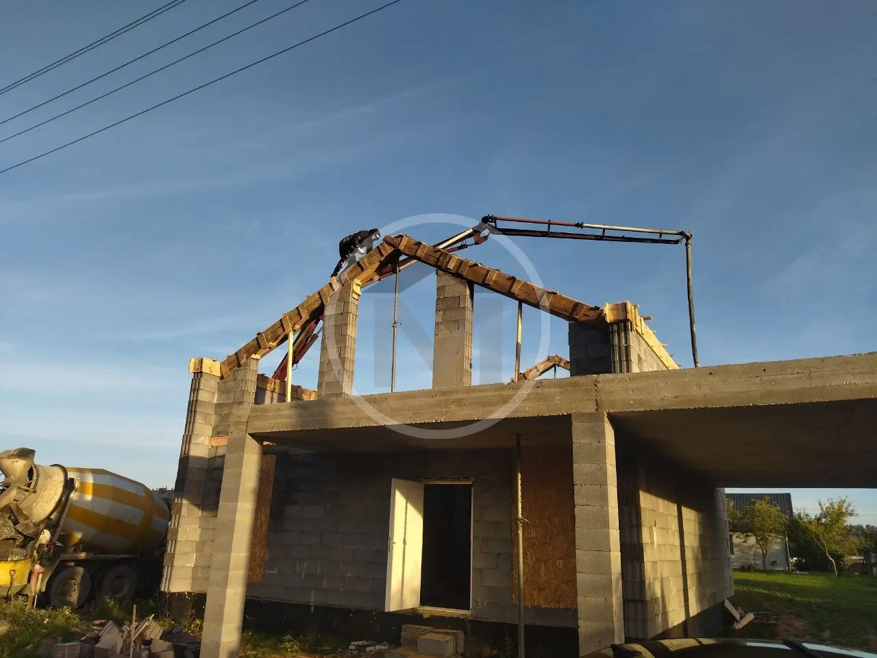 Двухэтажный дом